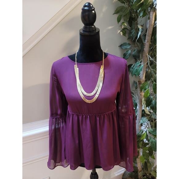Stylus Top Women’s Size Medium Purple 100% Polyester Peplum Hem Bell Sleeves - Picture 2 of 11
